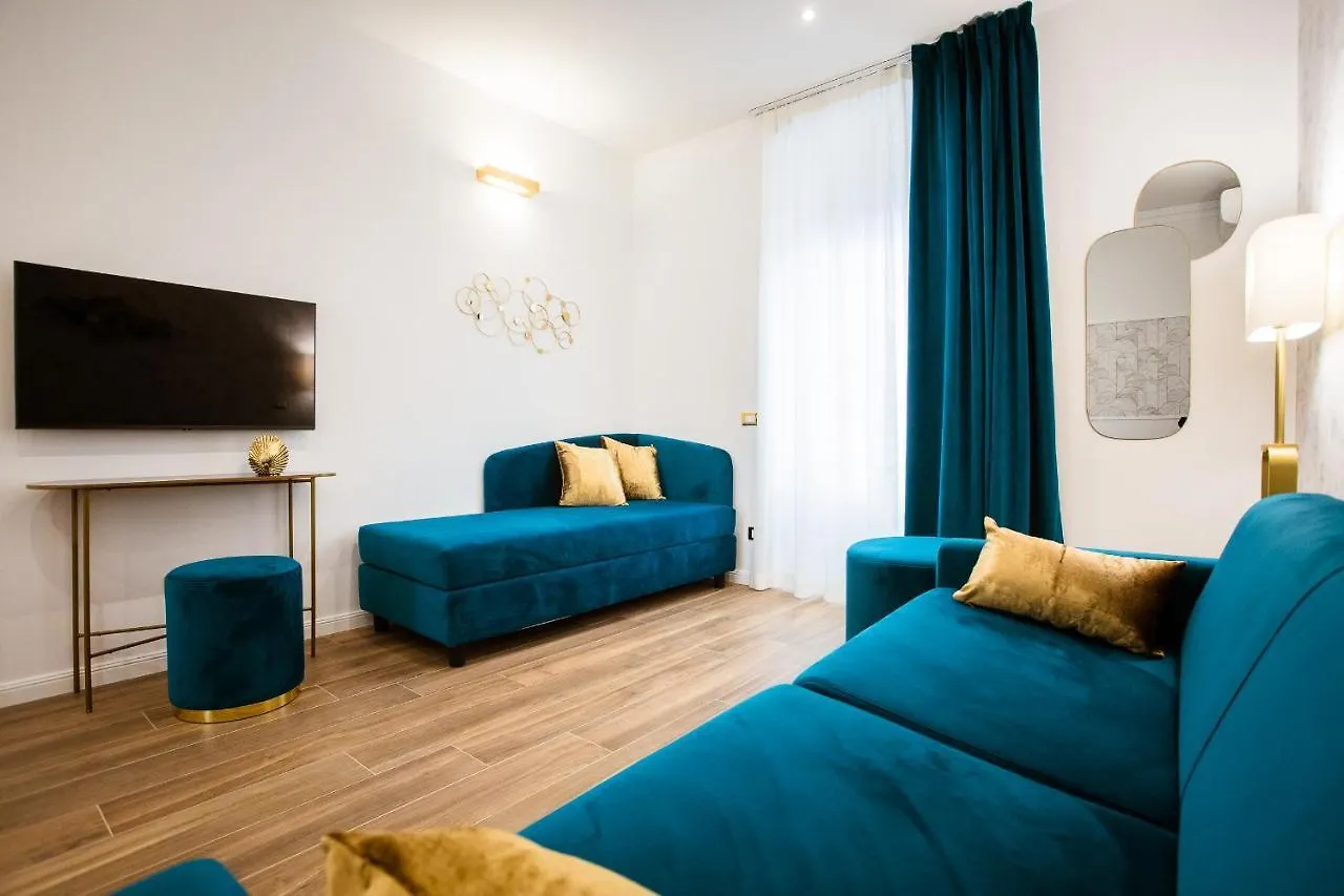 Design Suite Cinque Terre La Spezia 0*,  Italy